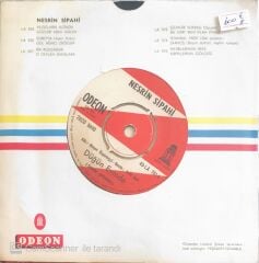 Nesrin Sipahi - İspanyol Meyhanesi/Düğün Evinde - 45'lik