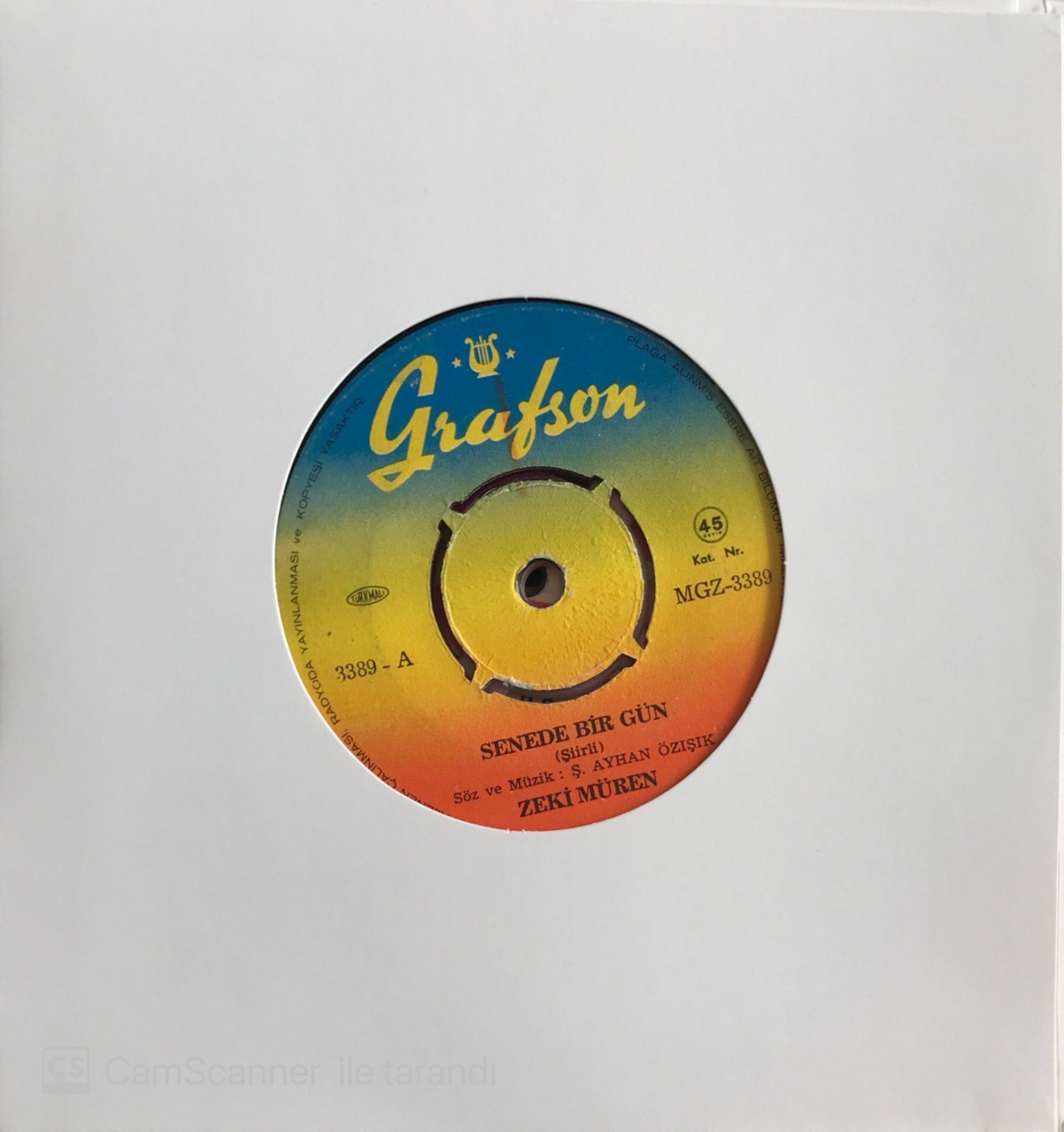 Zeki Müren Senede Bir Gün 45 lik