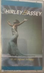 Shirley Bassey Let Me Sing And I'm Happy KASET