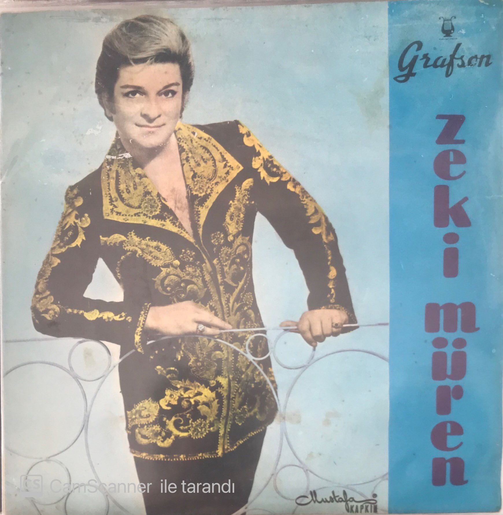 Zeki Müren - Gözleri Aşka Gülen 45lik