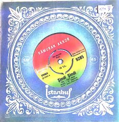 Kamuran Akkor - Şimdi Şimdi/Beni Yalnız Bırakma - 45'lik