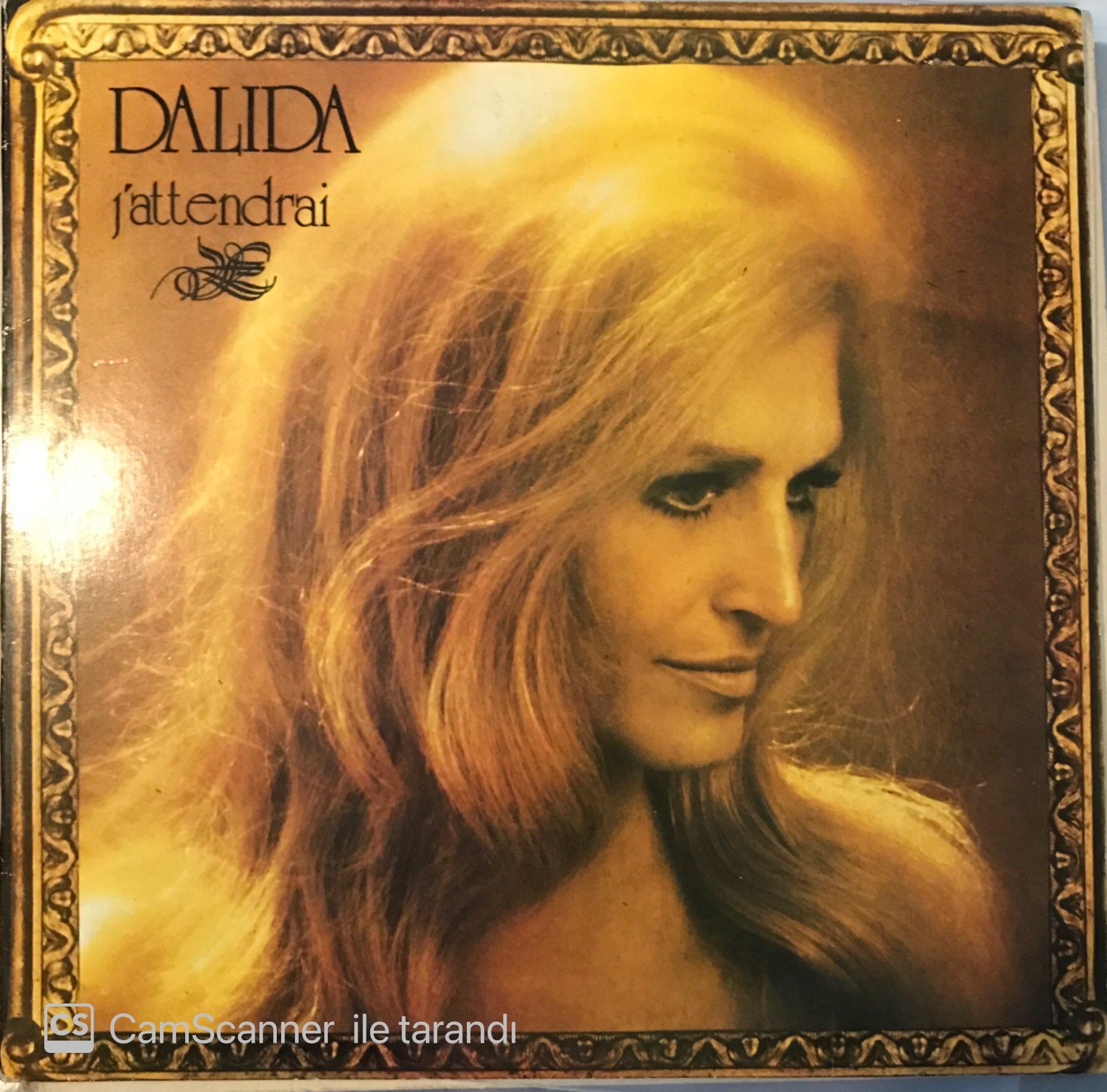Dalida J'Attendrai LP