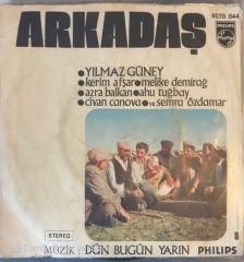 Yılmaz Güney'in Arkadaş Filminden Melike Demirağ Arkadaş 45lik