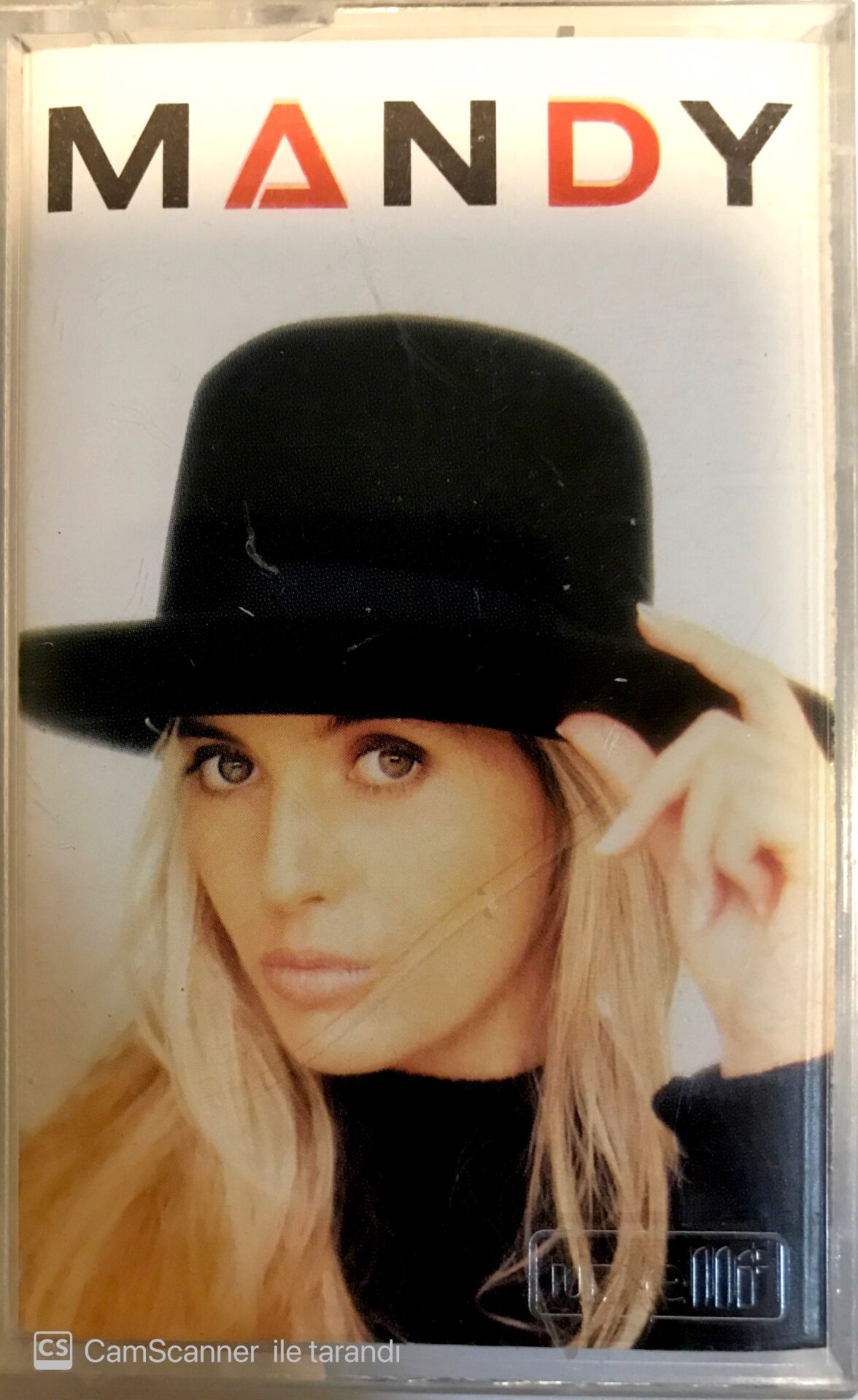Mandy Kaset