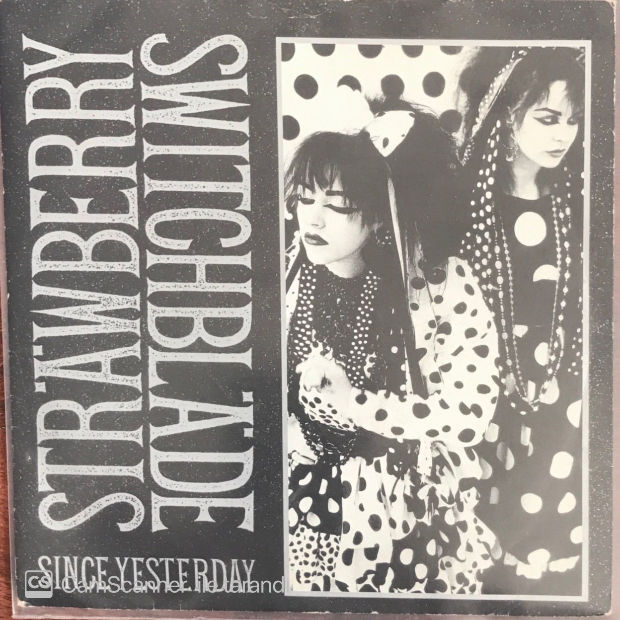 Strawberry Switchblade By The Sea 45lik