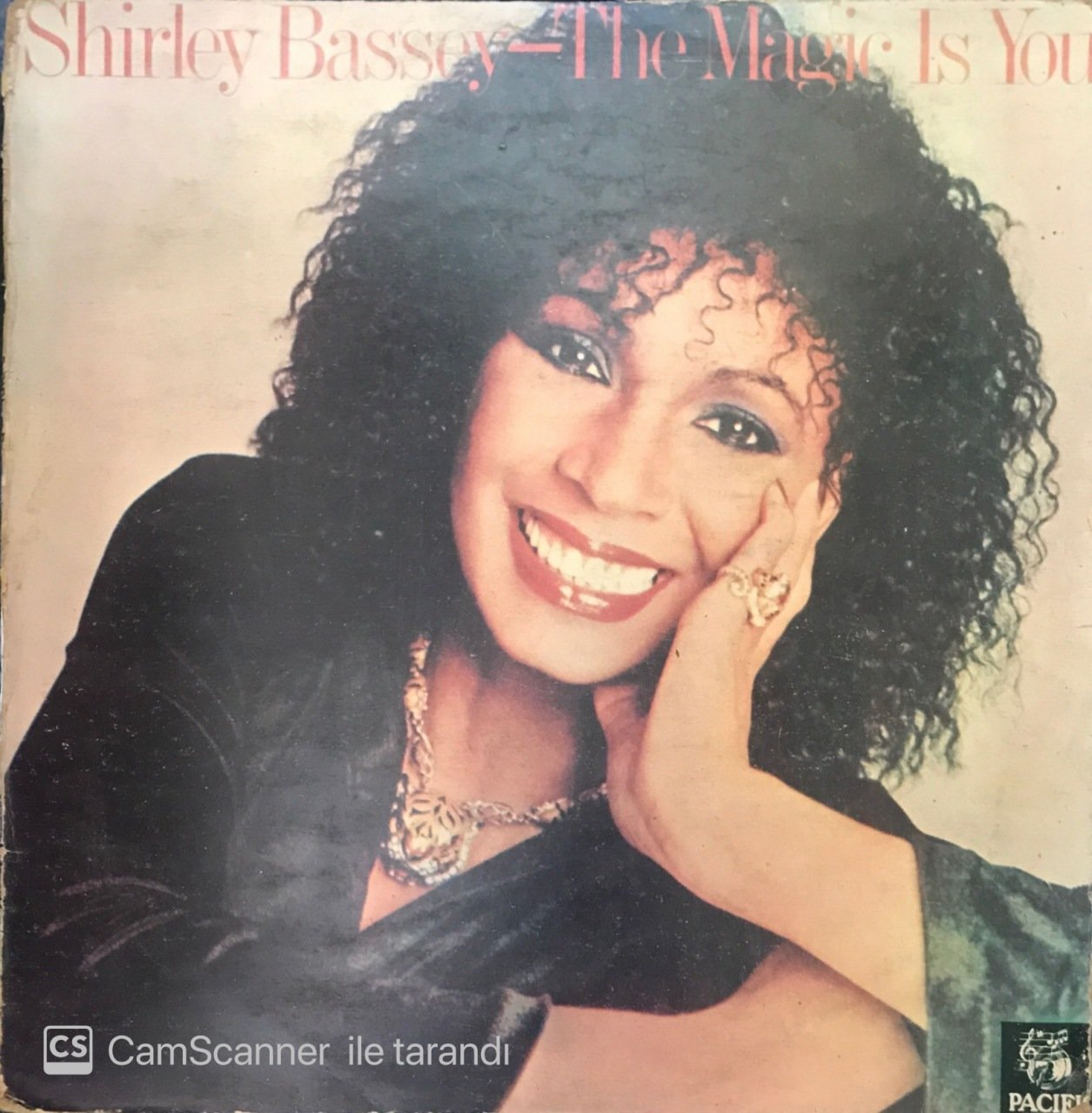Shirley Bassey The Magic Is You LP