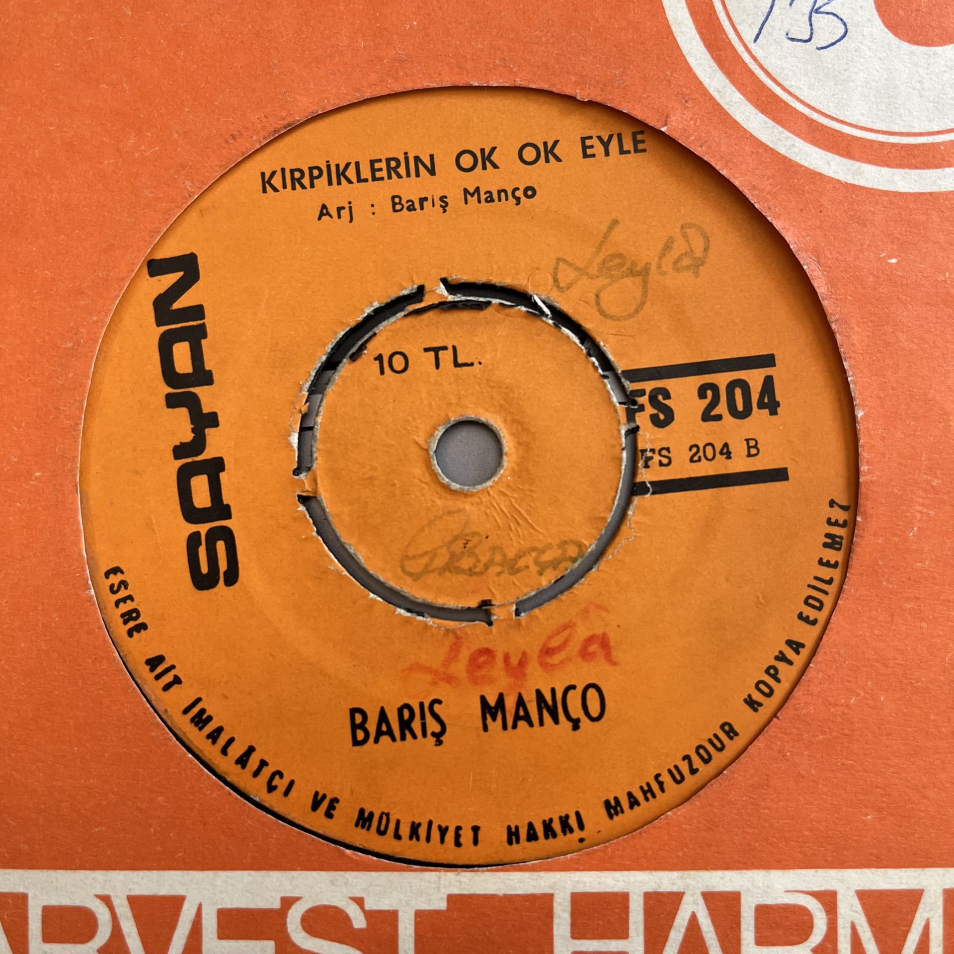 Barış Manço - Ağlama Değmez Hayat Bu Gözyaşlarına  / Kirpiklerin Ok Ok Eyle  45lik