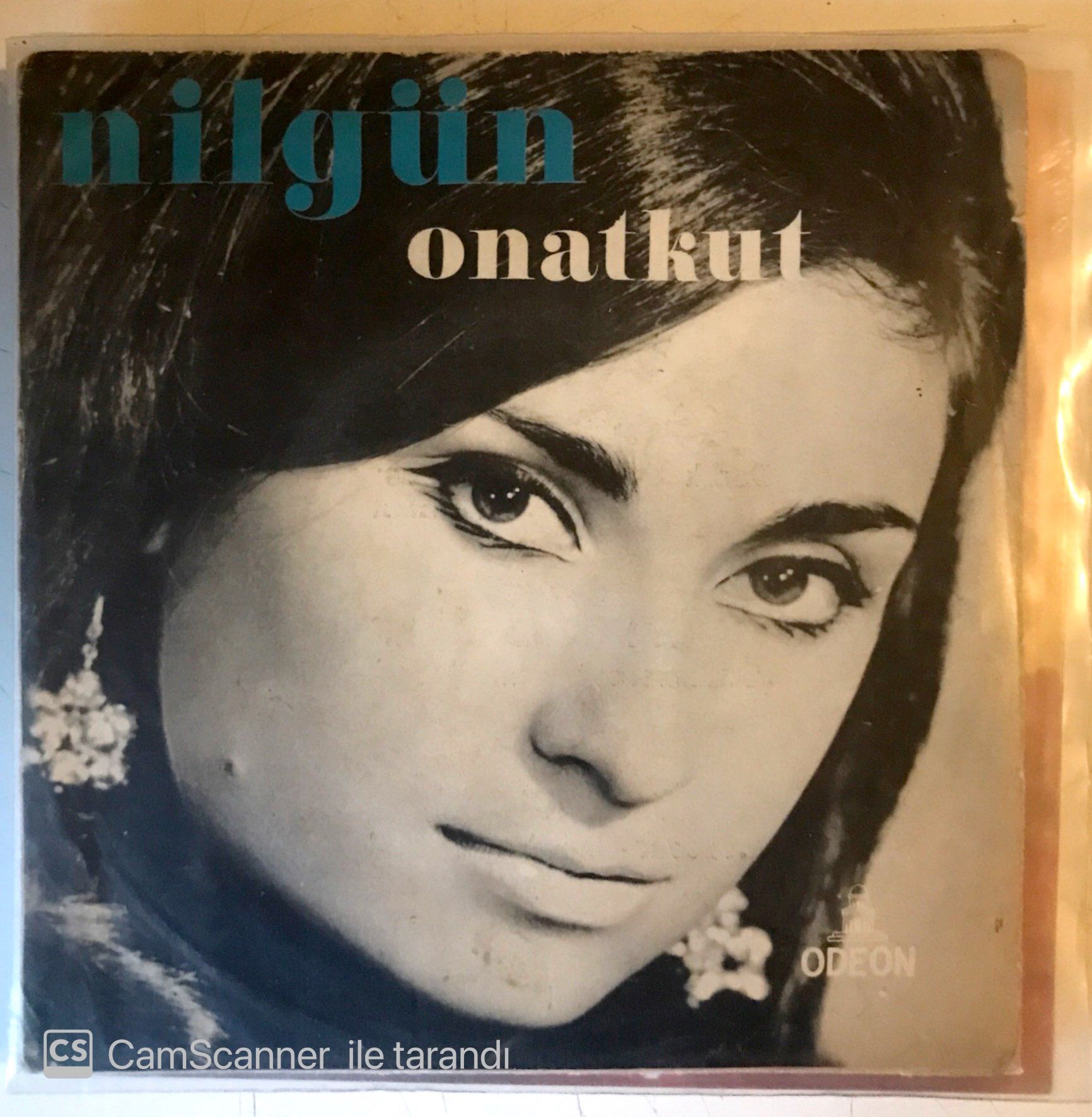 Nilgün Onatkut - Gelin Dostlar 45lik