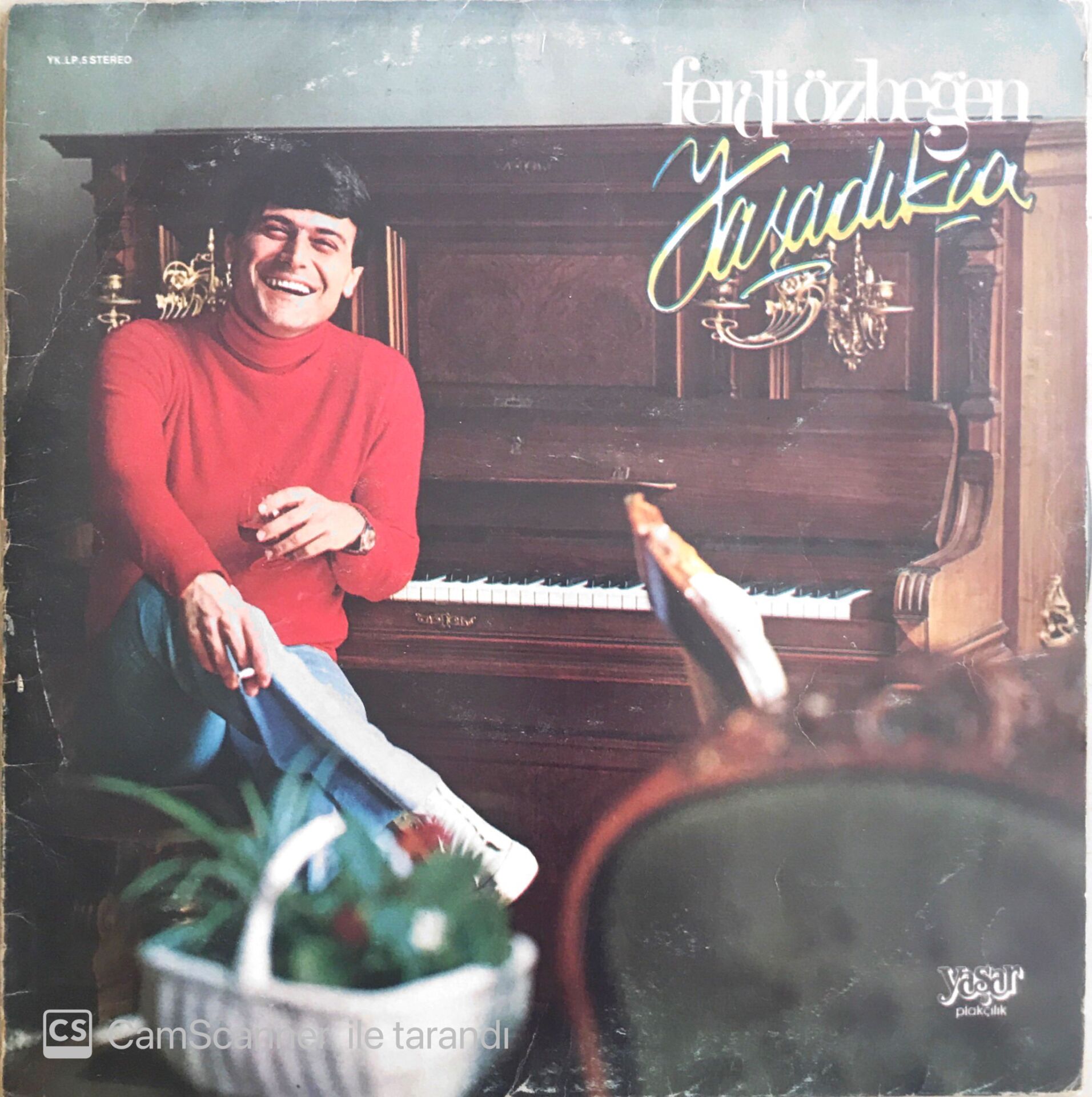 Ferdi Özbeğen - Yaşadıkça - LP