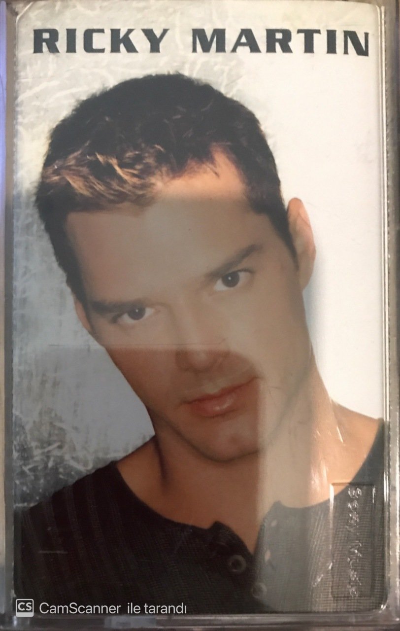 Ricky Martin KASET