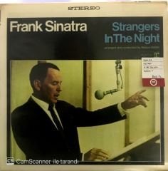 Frank Sinatra - Strangers In the Night LP
