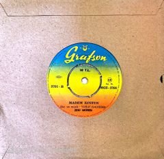 Zeki Müren - Seninle Göz Göze Geldiğim Zaman 45lik