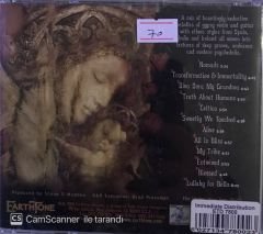 Govında O Earthly Gods CD