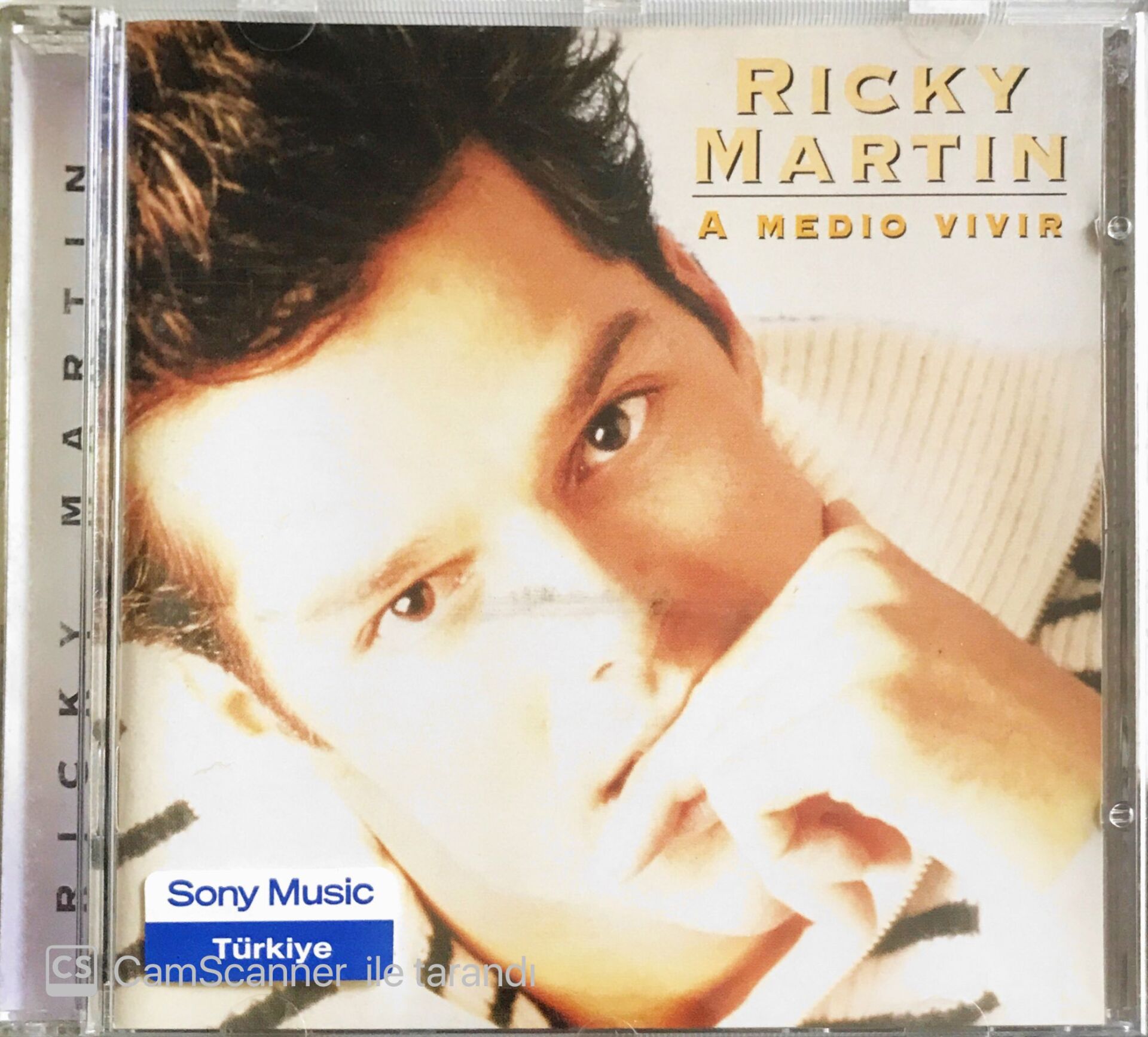 Ricky Martin - A Medio Vivir - CD