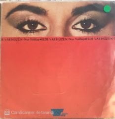 Nur Yoldaş /  Elde Var Hüzün LP