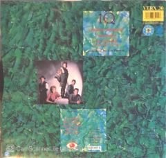 IQ - Passing Strangers MAXİ